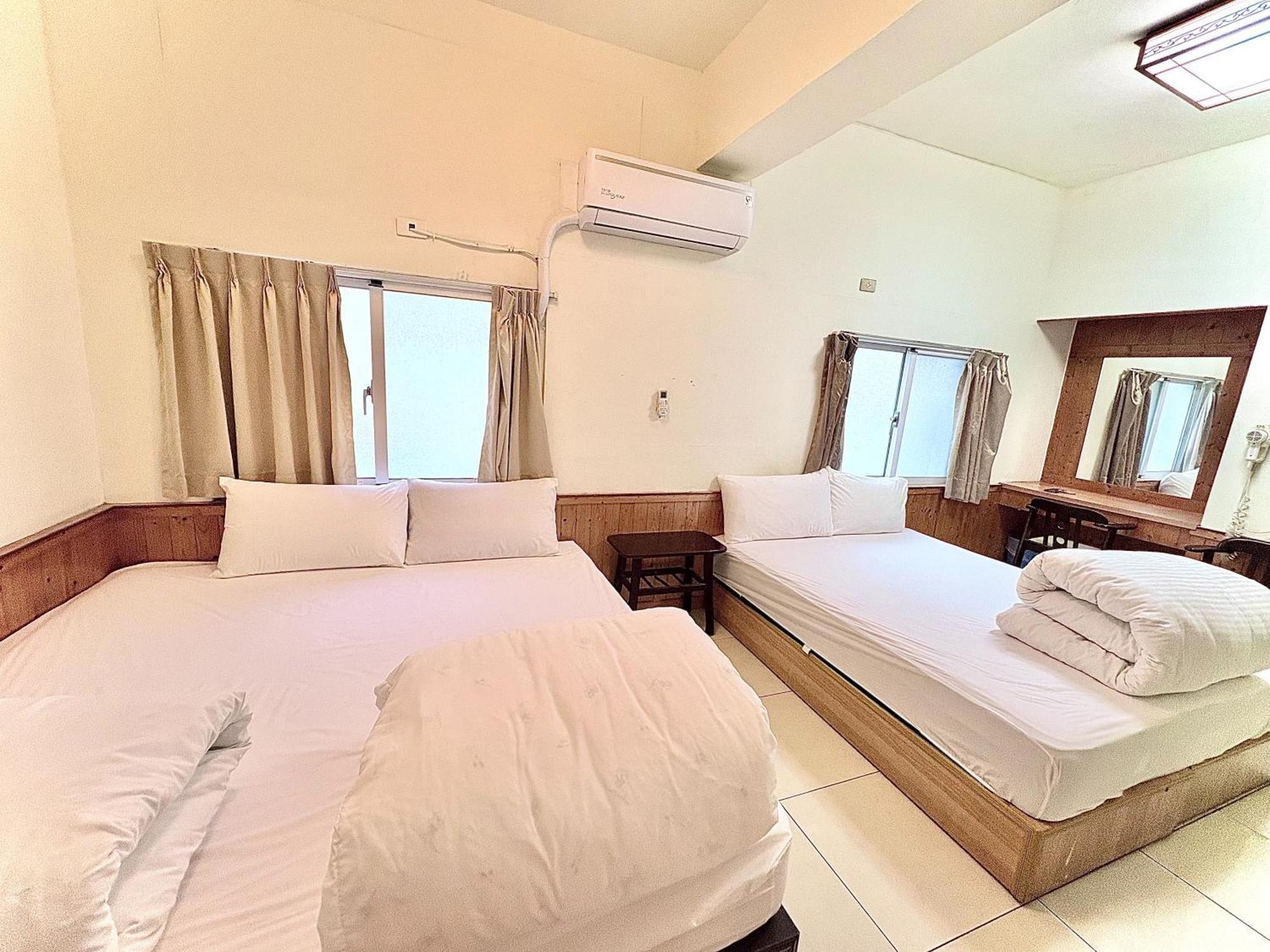 Wayu House Hotel Dawu Exterior photo
